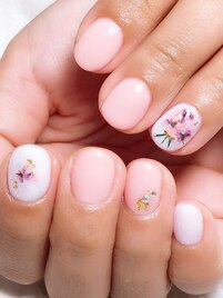 フラワーブーケネイル