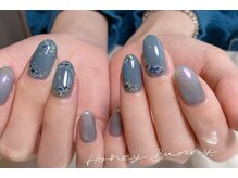 ハニーバニー(HoneyBunny)/ブルグリーンの押し花ネイル