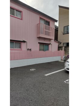 エステティック パルフェ/駐車場はサロンの横6番★