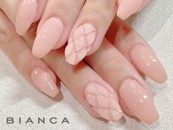 ビアンカ アイズアンドネイルズ 新宿西口店(Bianca eyes＆nails)の写真/色変更◎理想のネイルが見つかる【サンプル豊富な定額コース初回¥5500~】トレンドをMIXしたデザインが人気