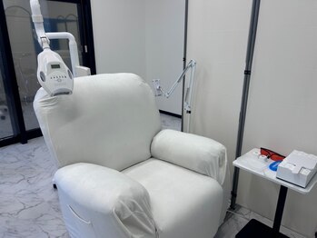 キラット 栃木店(Kiratt)の写真/【セルフホワイトニング専門店】丁寧な接客が自慢☆初めての方にもオススメ◎お得な初回クーポン多数掲載！