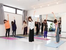 AXIS DANCE STUDIO《ダンス/ヨガ/ピラティス》/