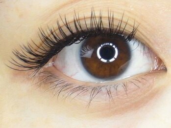 アトリア(Atria)/ガーリーEYE☆