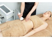 小顔矯正アンドヨモギ蒸しアンドリンパマッサージ アンヨ( anyo)/業界最新機器で痩身