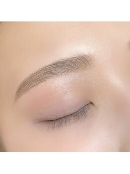 メル バイ ウィリートーキョー(MELL by wellytokyo)の写真/パリジェンヌブロウリフトで眉毛の毛流れをきれいに!毛流れを補正し,眉が持つ魅力を最大限に引き出す◎