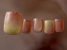 アイネイルズ 吉祥寺店(I nails)/秋色グラデーションフットネイル