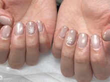 ロエミー(Loemy)/雪の結晶ネイル