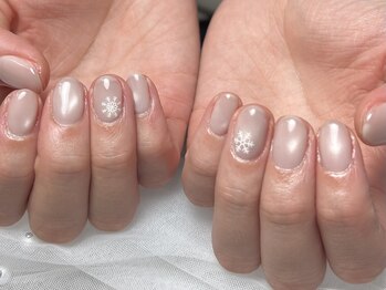 ロエミー(Loemy)/雪の結晶ネイル