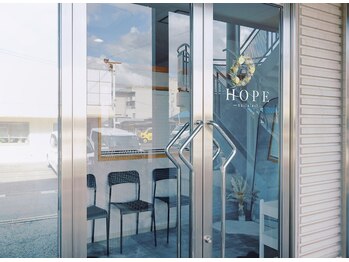 ホープ(HOPE)の写真/《店前駐車場完備》忙しい大人女性にご褒美時間を＊シックで落ち着いた空間でゆったり施術を受けたい方に♪