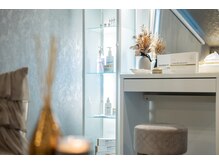 リズ(rE:S)の雰囲気（世界8000店舗以上でお取扱い美容エステ専門コスメ　Re:bl取扱）