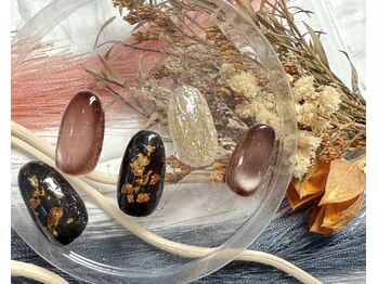 ジュアール(JuAR)/ダークツヤツヤネイル