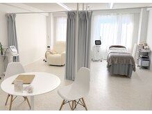 カエラ 関内店(Kaela)の雰囲気（それぞれの個室は大きく広々とした空間を作りました！）