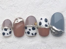 ピスタチオ　くすみカラー