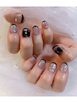 リノッシュ(Rinosh)/フレンチネイル