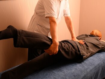 中国気功整体院 本店/身体の歪みも根本改善！