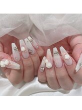 ラビィ 新宿店(Raviy)/薔薇ネイル