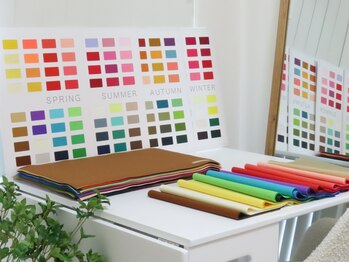 oto nail【オトネイル】 【12/21NEW OPEN（予定）】の写真/エリア希少★16タイプパーソナルカラー診断士在籍サロン！4シーズン、16タイプパーソナルカラー診断♪