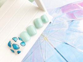 梅雨のマグネットネイル