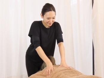 フィオーレ(FIORE)の写真/【整体60分+選べるオプション15分¥5500】"ただのもみほぐしじゃない"整体要素も含めた施術で疲れを解消◎