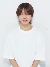 ファースト 新宿本店 苅谷