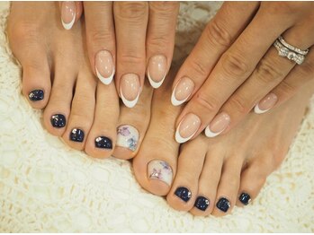 ヴィラファボリエ 白金台(Villa Favorie)/ハンドフットネイル