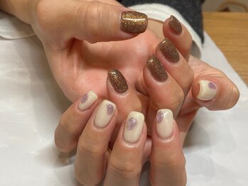 プケ ラ 浦安店(Phu’k la)/アシメデザイン