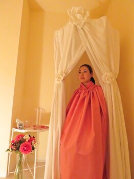 リラクゼーションアンドビューティーボヌール(BONHENR)/ローズ蒸しテント