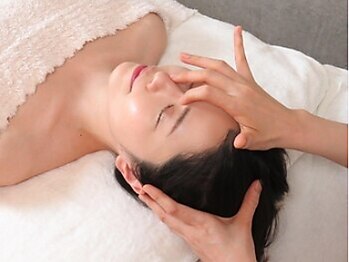 ラプリエイル 千葉店(Raplit aile)/施術5 鼻の矯正 左右差チェック