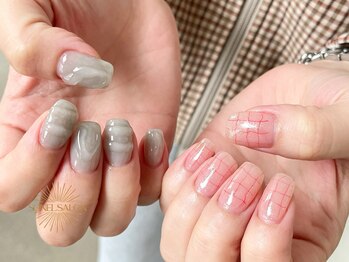 ソネル(SONEL)の写真/【大人女性のリピート多数】毎日の暮らしに馴染む、清潔感あふれる上品ショートネイル♪