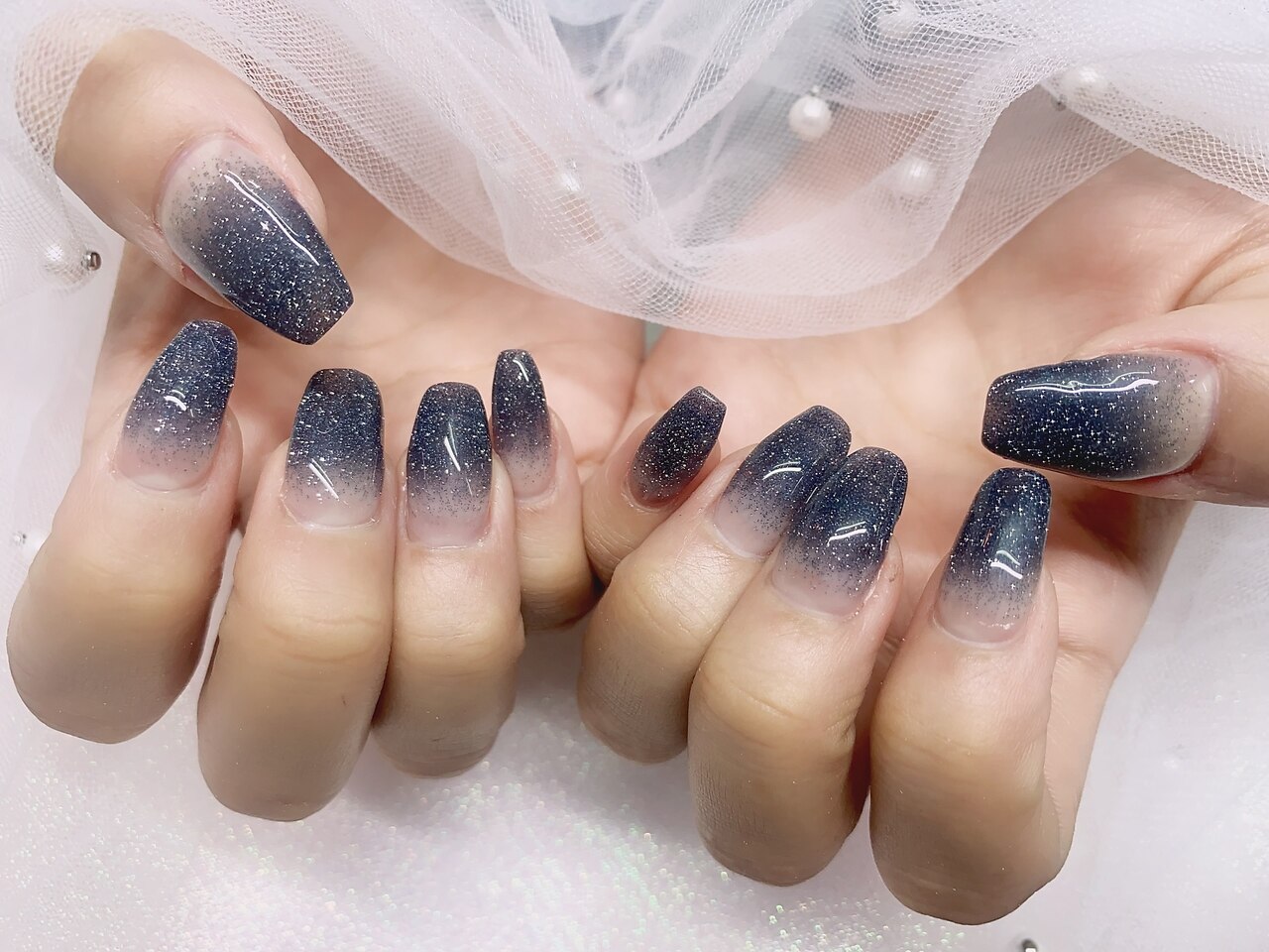 2026年春トレンド】ネイビー ハンド ロングのネイルデザイン集｜人気順