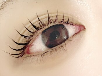 ナチュラル ボーテの写真/オトナ可愛い似合わせデザイン◇お手頃価格でなりたいを叶える*種類豊富なロット《まつげパーマ￥4900～》