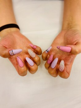 カッコ可愛いスカルプアート