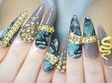 サロン デ ミランダ(Salon de Miranda)