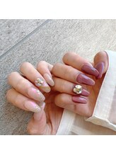 アールドヴィーヴル 富山(Ar de vivre)/アシンメトリーネイル