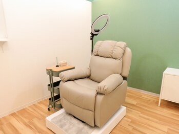 フィアートアイ 赤羽(Fiato eye)/【店内・個室施術スペース】川口