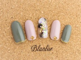 カーキ×グレージュ　￥8、760