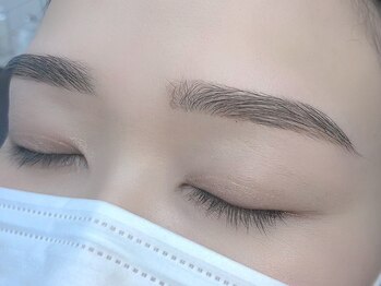 エルーシェ 荻窪店(Nail&Eyelash Ercher)/アイブロウ 大人眉