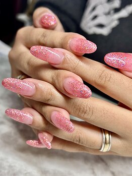 ワンフォアスマイル 北谷店(One for smile)の写真/【高技術×高コスパ】手足同時で時間短縮◎短時間で満足な仕上がりを実現★貴方の魅力を引き出すお手伝い♪