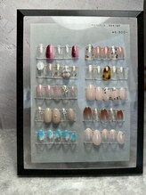 リトルムーン(Little moon)/10月〔hand〕monthly design 1