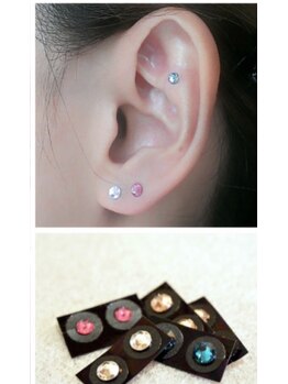 春日原りらくや整体院/耳つぼジュエリーもお任せ♪