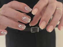 サンジュウヨン(34)/アシメトリネイル　パラジェル