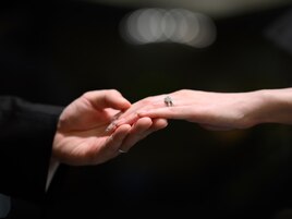 ブライダルネイル