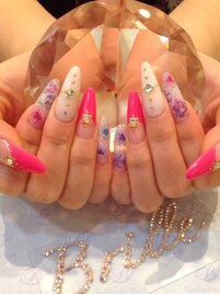 フレンチフラワーネイル