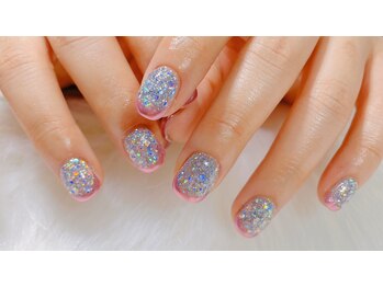 ジョリ チュン(JOLIE TRUONG)/