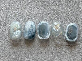 エールルーム 中目黒(aileroom)/ホワイトブルー 梅雨nuance