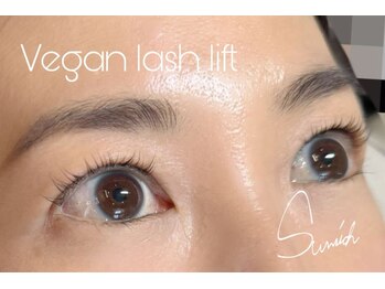 サンリッチ 恵比寿(Sunrich)/ヴィーガンラッシュリフト