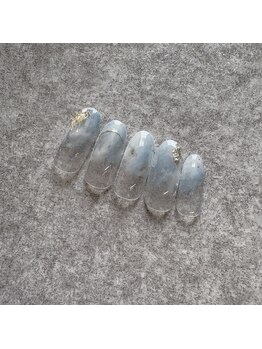 もやもやニュアンスネイル