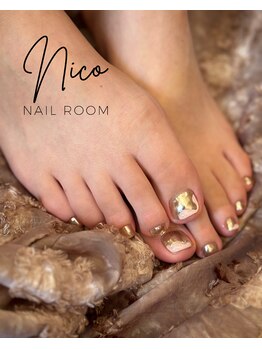 【初回オフ無料】ミラーfoot