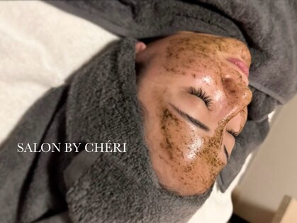サロン バイ シェリ(SALON BY CHERI)の写真