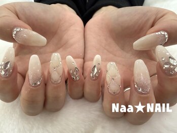ナァネイル(Naa★NAIL)/長さ出し×フリーデザイン